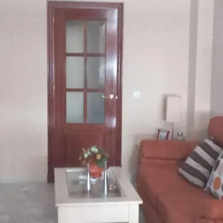 Piso Centrico En Con Garaje Apartment Sanlucar de Barrameda